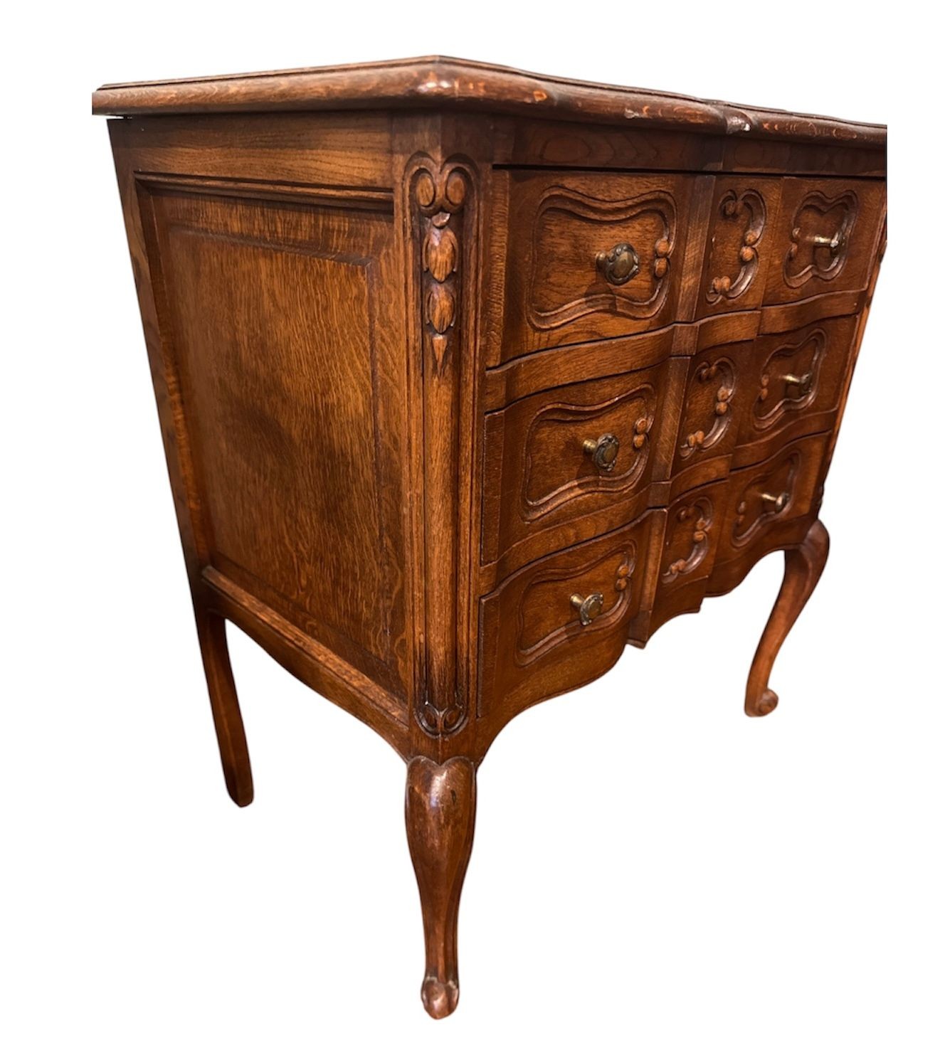 Petite Oak Chest of Drawers