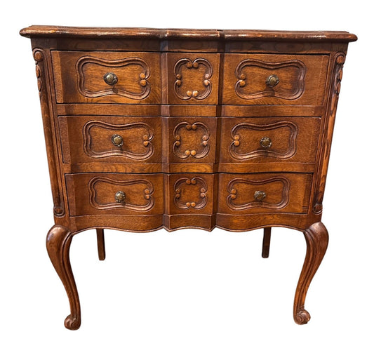 Petite Oak Chest of Drawers