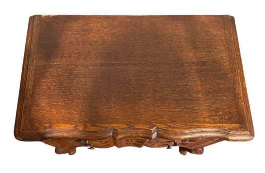 Petite Oak Chest of Drawers