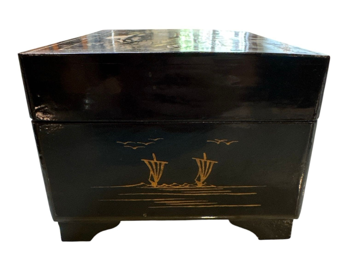Japanese Lacquered Jewelry Box